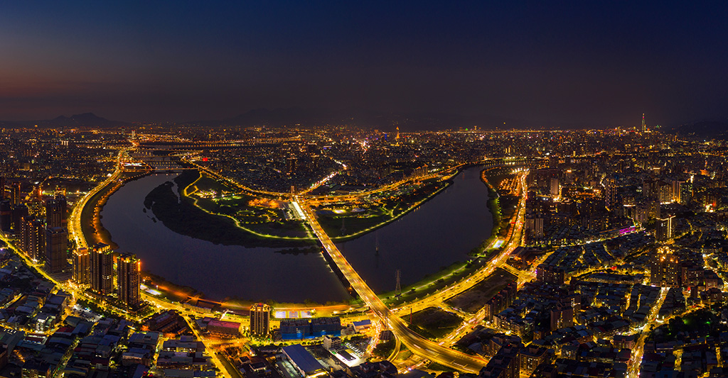 13-Taiwan-One-Riverbend