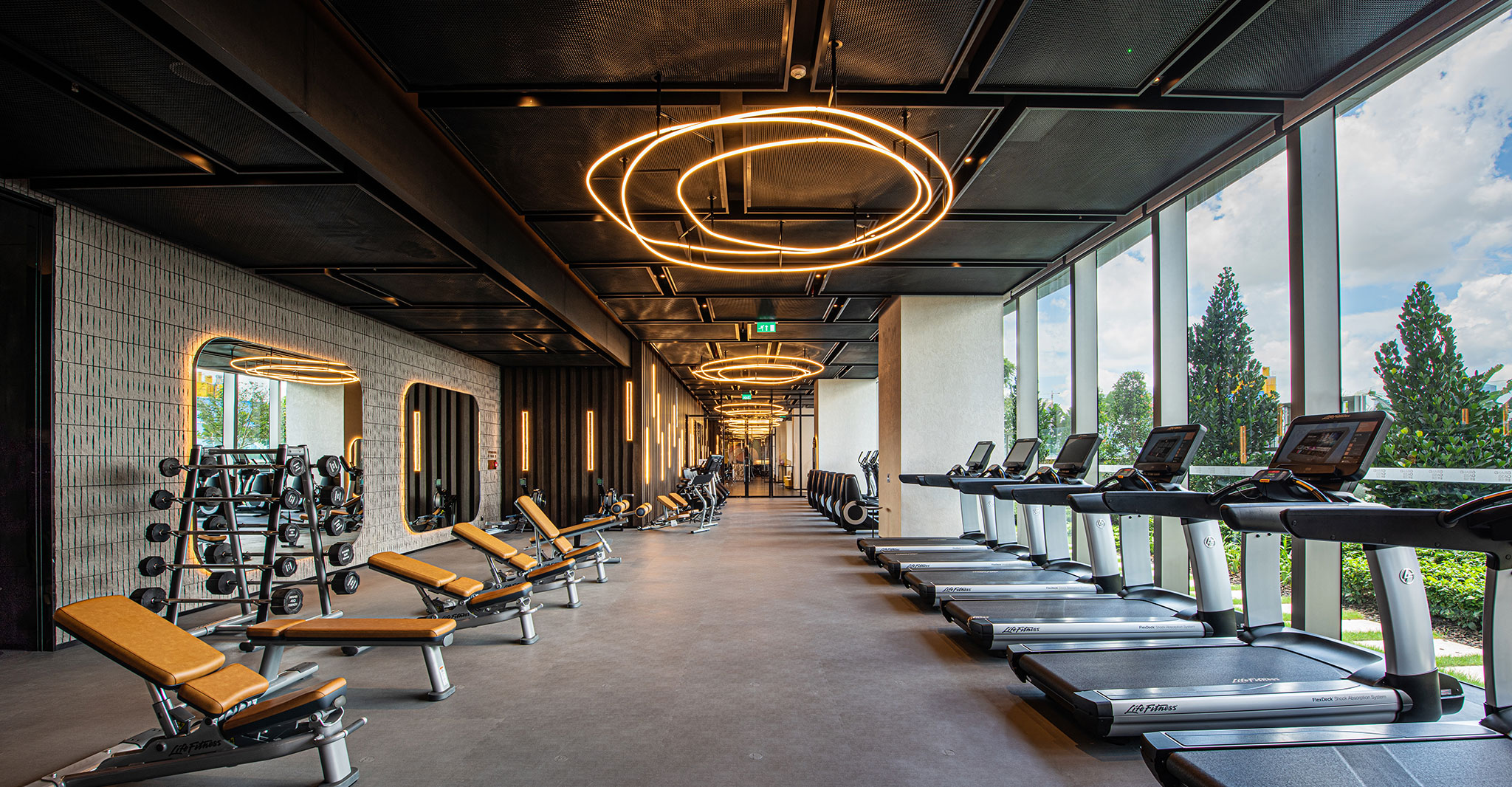 15-One-Oasis-Macau_residential-complex_gym